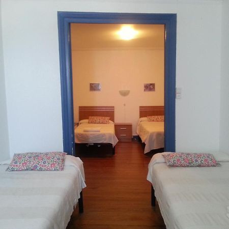 Pension "La Marina" Castro Urdiales Exterior photo
