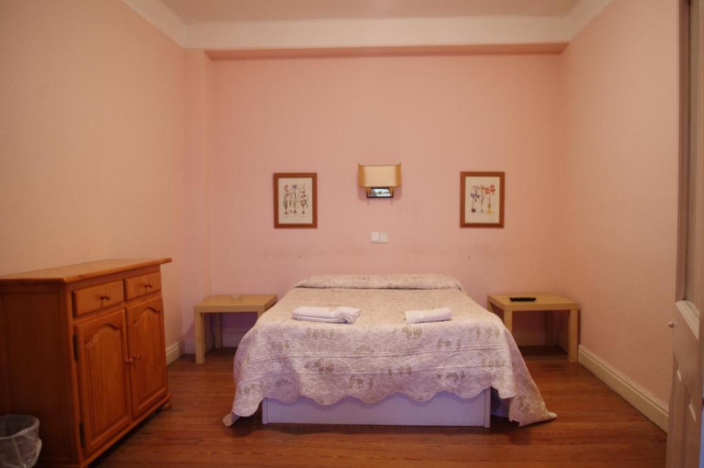 Pension "La Marina" Castro Urdiales Room photo
