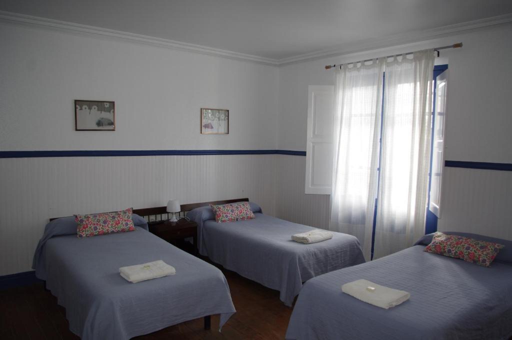 Pension "La Marina" Castro Urdiales Exterior photo